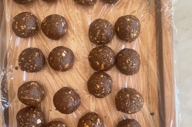 Cocoa Keto Balls